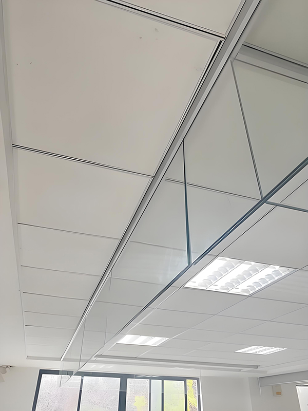 疏勒玻璃疏勒挡烟垂壁 疏勒玻璃疏勒挡烟垂壁