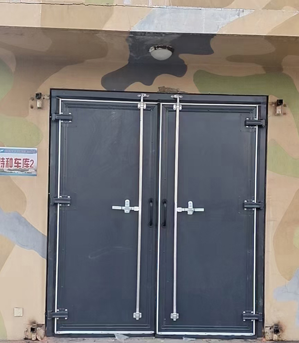 疏勒工业平开门 疏勒工业平开门