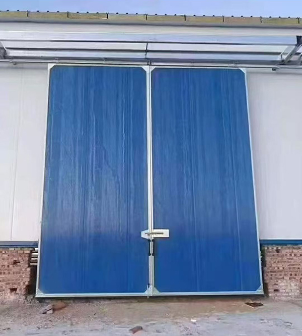 疏勒工业门在大型仓储物流通道中的应用实例